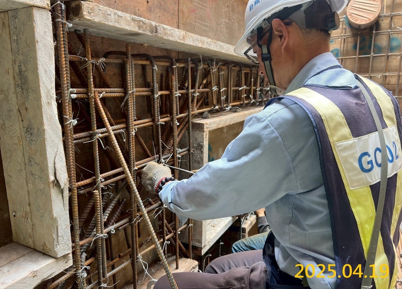 G06 ventilation shaft B2F structural wall construction