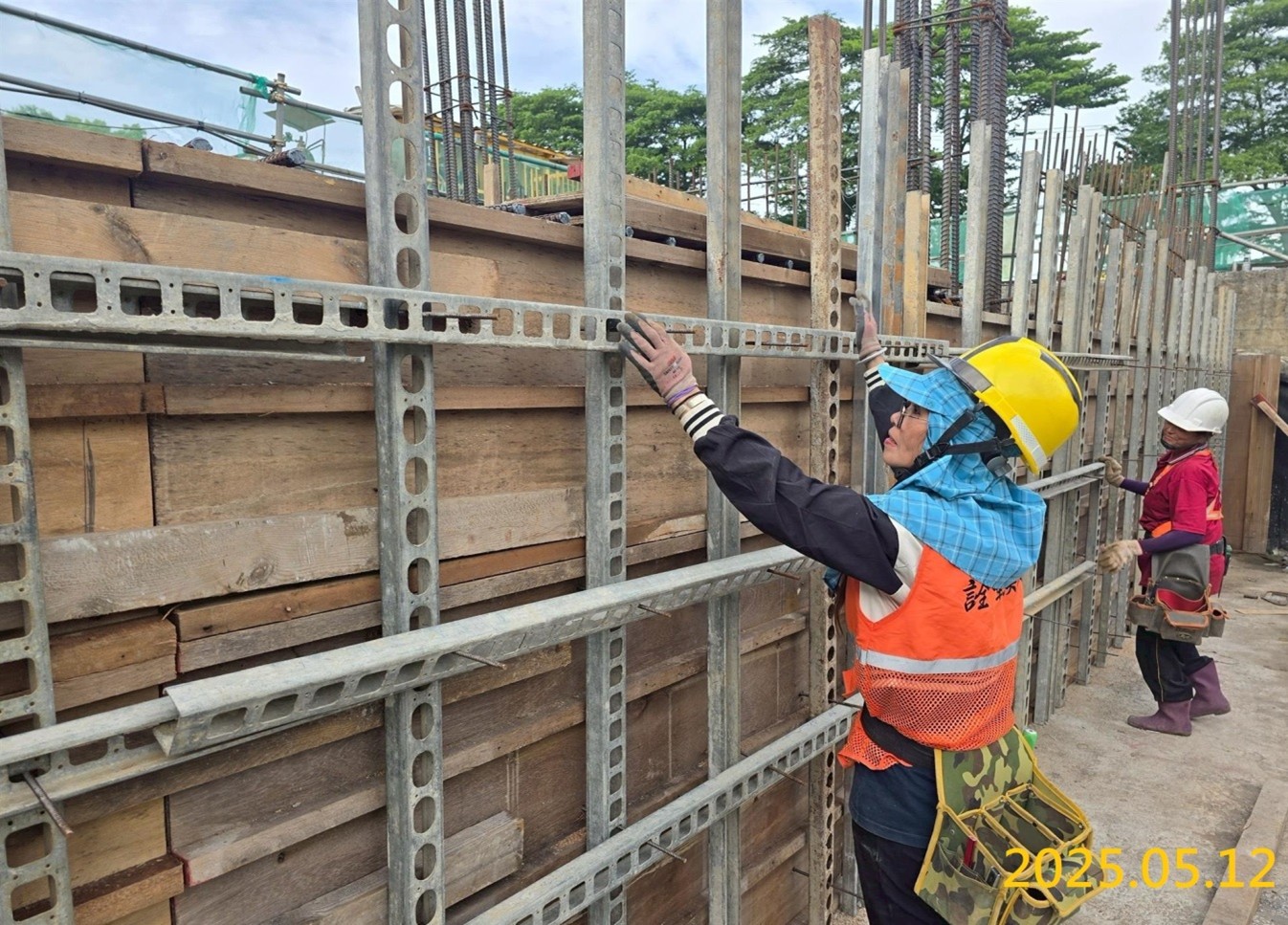 VS6 ventilation shaft ground layer structure construction