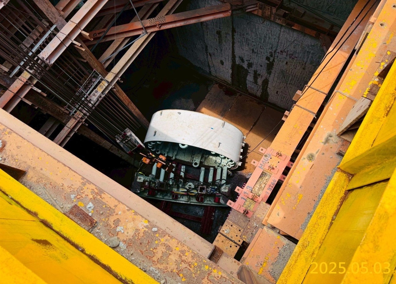 G06 station shield tunnel advance pre-operation-shield machine assembly