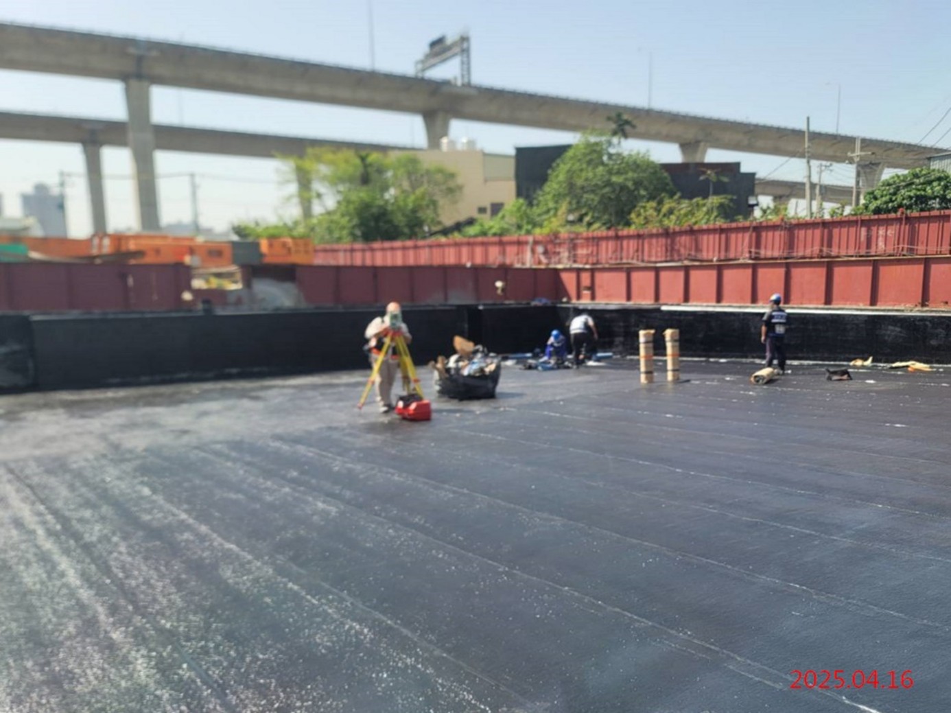 North excavation section_top waterproof membrane construction