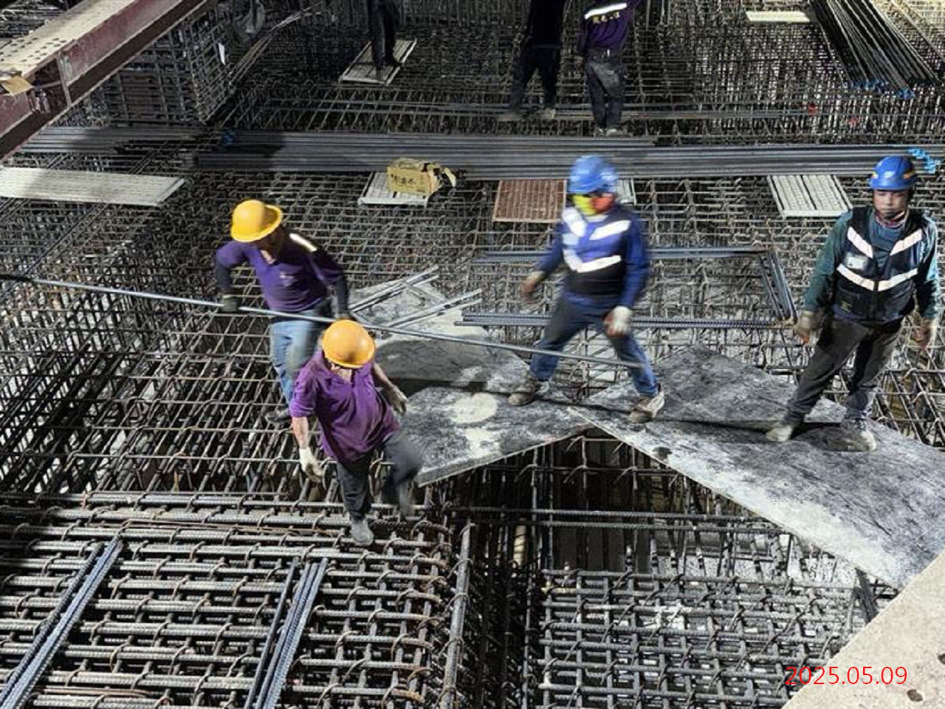 G07_Construction of the floor slab of the structure B5F platform
