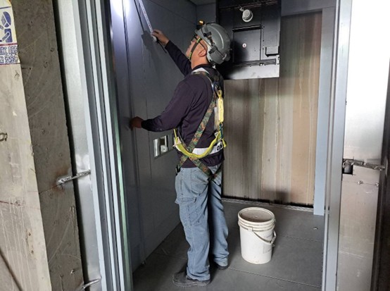 G13 Station No. 1 Elevator Door Panel Installation