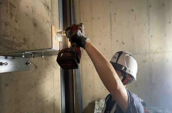 G14 station 1 elevator track installation work